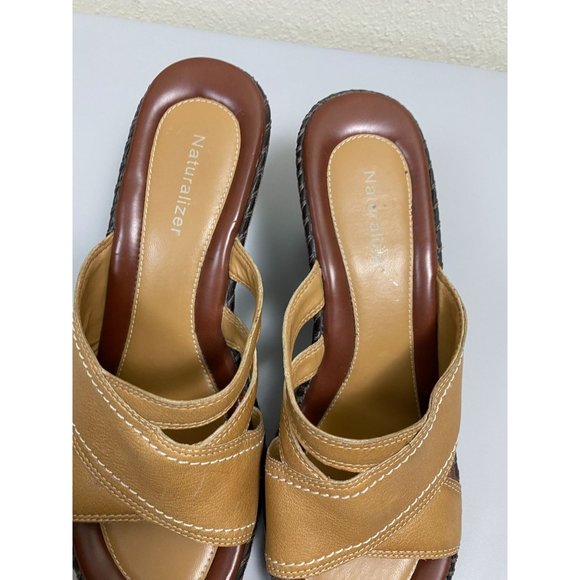 Naturalizer Wedge Leather sandals Womens size 9 Brown Slip On slide Career - Picture 2 of 12
